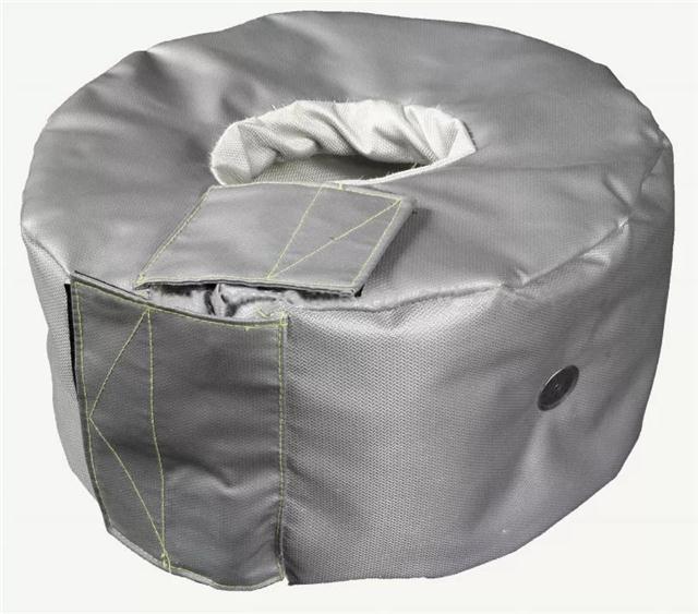 吕小炜摄(新华社发)当夜色漫染香港