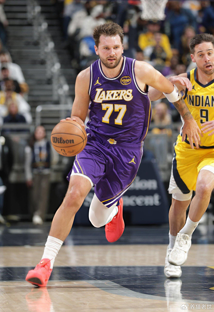 东契奇单节21分助湖人客场逆转步行者